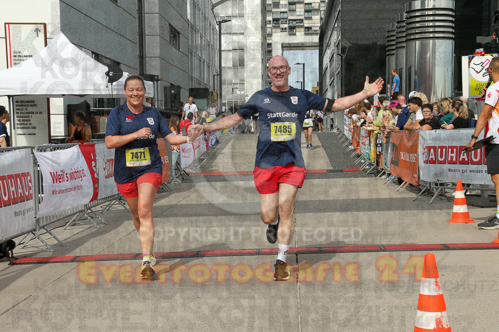 250920_1330_EX1_5136 | Sportfotografie im Rhein-Sieg Kreis, Köln, Bonn, NRW, Rheinland Pfalz, Hessen, etc. Unser Tätigkeitsfeld umfasst den Laufsport vom Volkslauf über den Marathon, Duathlon, Triathon bis zum Ultralauf wie Kölnpfad Ultra oder Schindertrail.