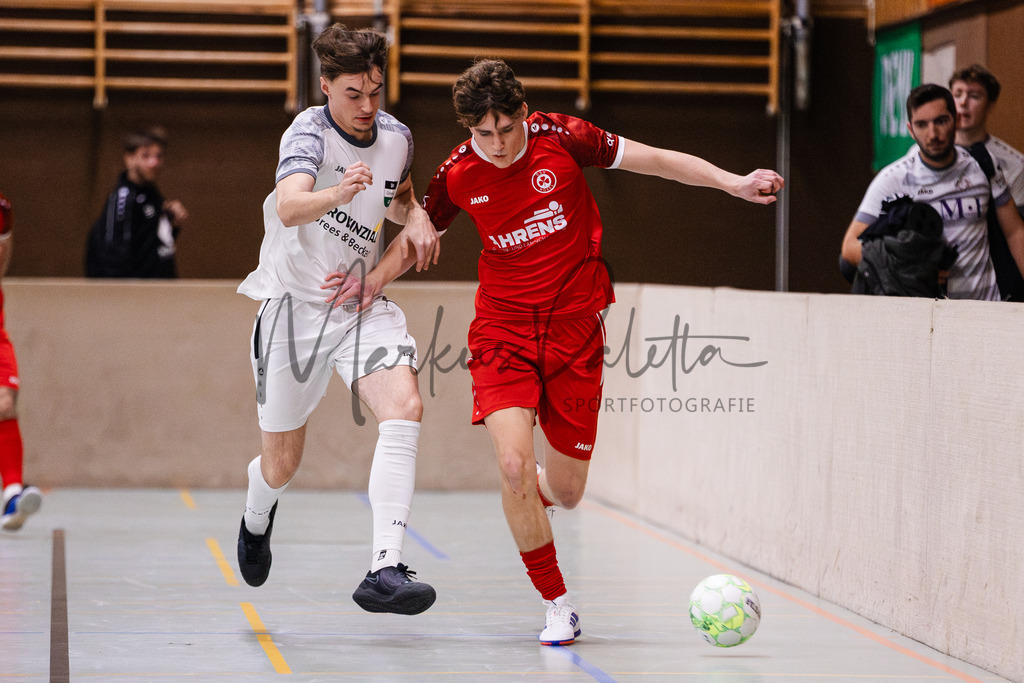20251221-turnier-nienberge-viertelfinale-0003 | Das ist die Fotodatenbank für authentische Sportfotografie aus Münster: Markus Paletta fotografiert Teams, Sportler:innen, Kinder, Events & Unternehmen. - Realisiert mit Pictrs.com