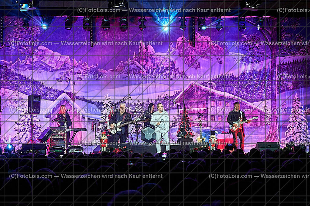ALP9925_STAR-WEIHNACHT_NV-Forum_Nockis | (C)FotoLois.com, Alois Spandl, Volkstümliche STAR-WEIHNACHT MIT Sigrid & Marina, NOCKIS, Andy Borg und Die Edlseer im NV-Forum Wieselburg, So 18. Dez. Dezember 2022.