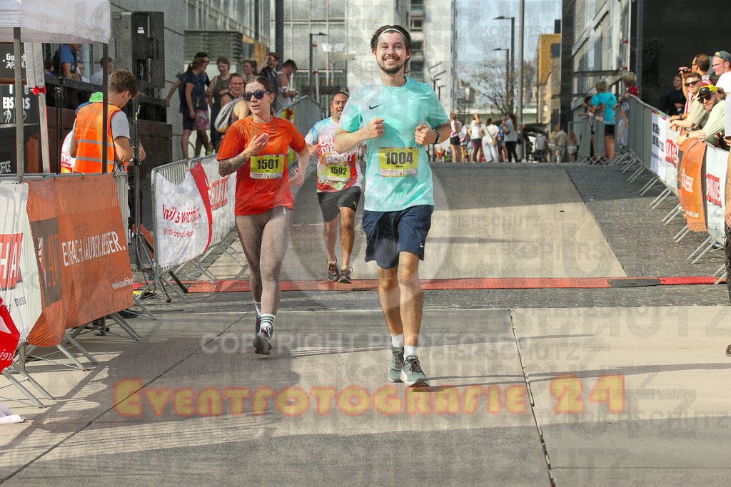 250920_1535_EX1_0141 | Sportfotografie im Rhein-Sieg Kreis, Köln, Bonn, NRW, Rheinland Pfalz, Hessen, etc. Unser Tätigkeitsfeld umfasst den Laufsport vom Volkslauf über den Marathon, Duathlon, Triathon bis zum Ultralauf wie Kölnpfad Ultra oder Schindertrail.