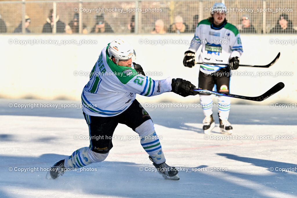 EC Tigers Paternion vs. EC FELD AM SEE/DSG LEDENITZEN | #21 Moser Sandro EC FELD AM SEE Ledenitzen, EC Tigers Paternion vs. EC FELD AM SEE/DSG LEDENITZEN, EC Tigers Paternion vs. EC FELD AM SEE/DSG LEDENITZEN am 04.01.2026 in Paternion (Eislaufplatz Paternion), Austria, (Photo by Bernd Stefan)