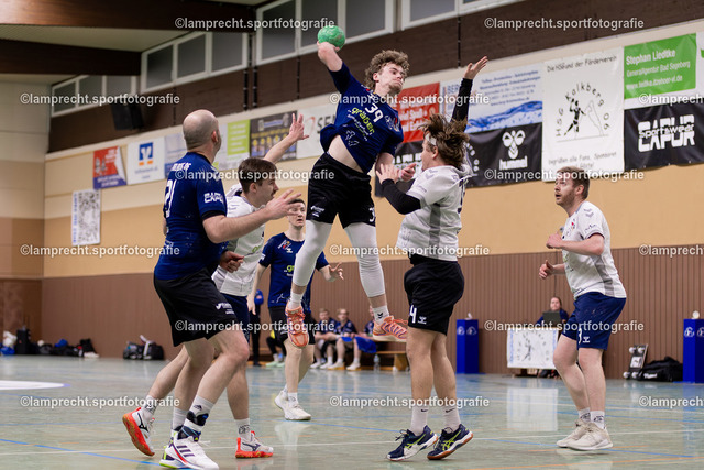 Handball I Herren I Saison 2025-2026 I SHSE Manfred-Frank-Pokal I Viertelfinale I HSG Kalkberg 06 II - HSG Kalkberg 06 046 | Leon Maximilian Lafrenz (39, HSG Kalkberg 06) - Realisiert mit Pictrs.com