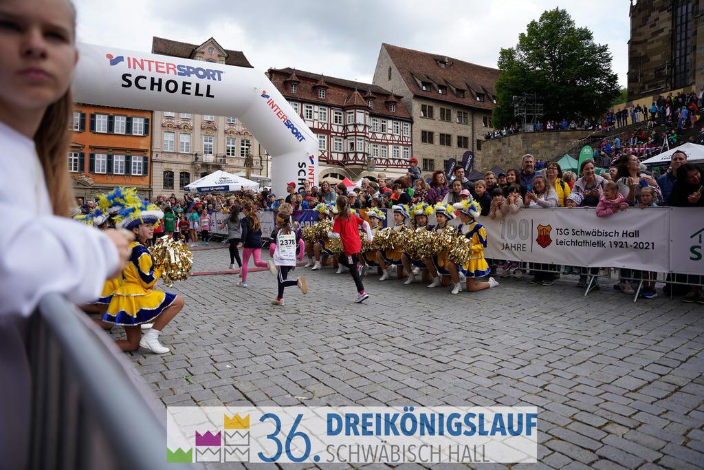 AOK Junior Cup 400m | 3Königslauf 2022 AOK Junior Cup 400m - Realisiert mit Pictrs.com