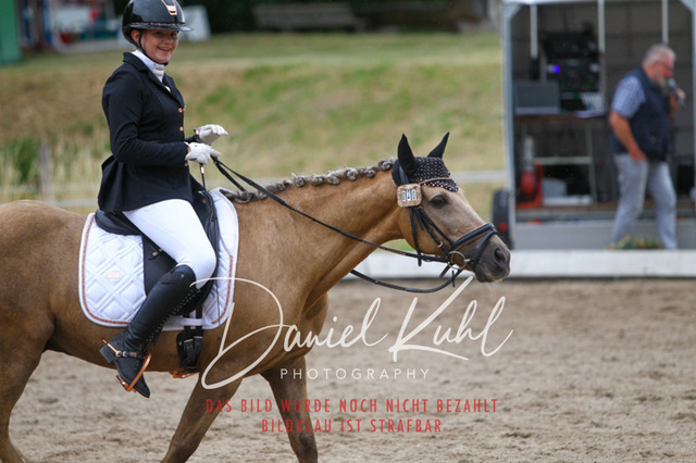 DKP46873 | Turniersportfotografie; Pferdefotografie; Dressurfotografie