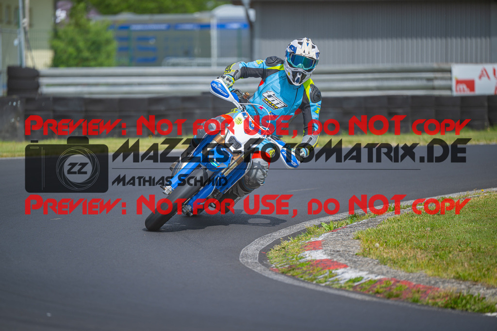 MaZZes-Fotomatrix-20260508-44057 | G2