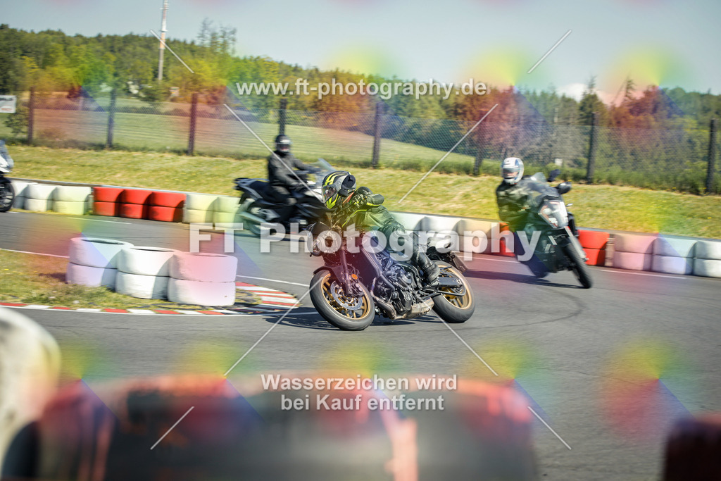 OBK_Mai_Volker_Adam-10337 | Hier findet Ihr Bilder von Touristenfahrten auf der Nürburgring Nordschleife oder von anderen Veranstaltungen die ich besucht habe. Viel Spass beim Durch Schauen 