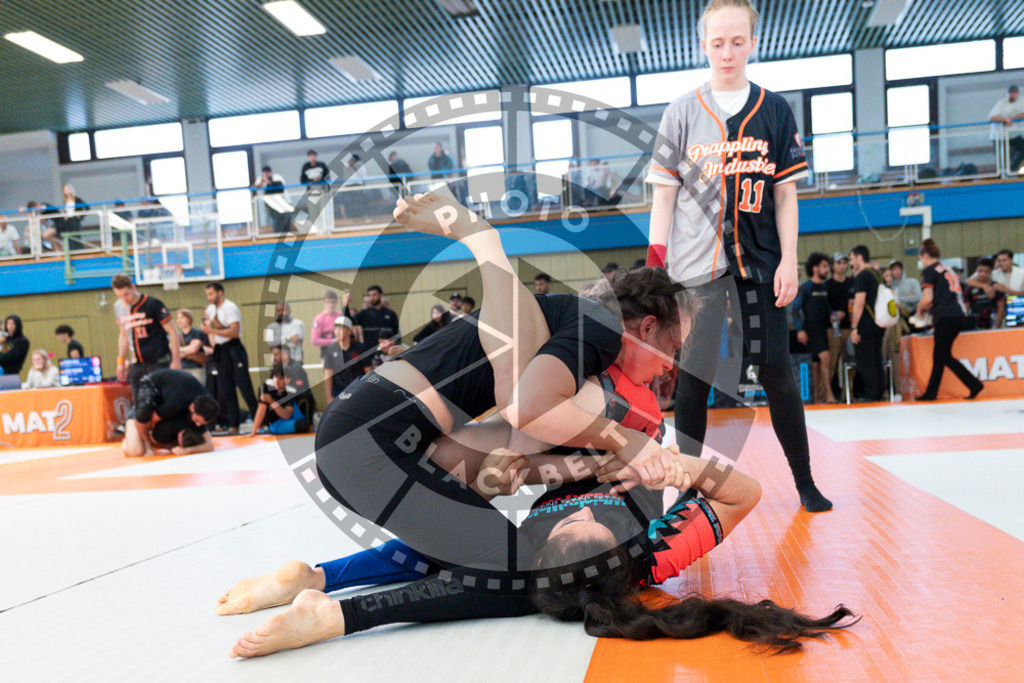 20240915PBB3959 | Athletes compete during the Grappling Industries’ grappling and Brazilian jiu-jitsu competition in Berlin, on September 15, 2024.