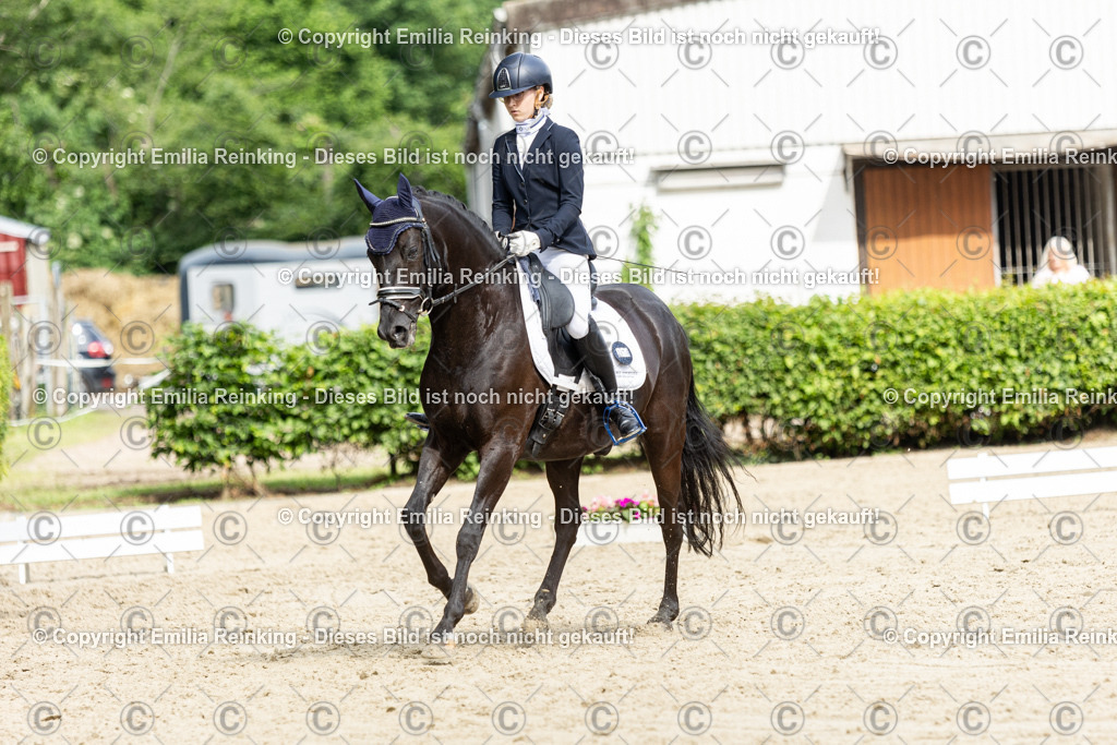 CL5A5516-2 | Emilia Reinking Fotografie - Realisiert mit Pictrs.com