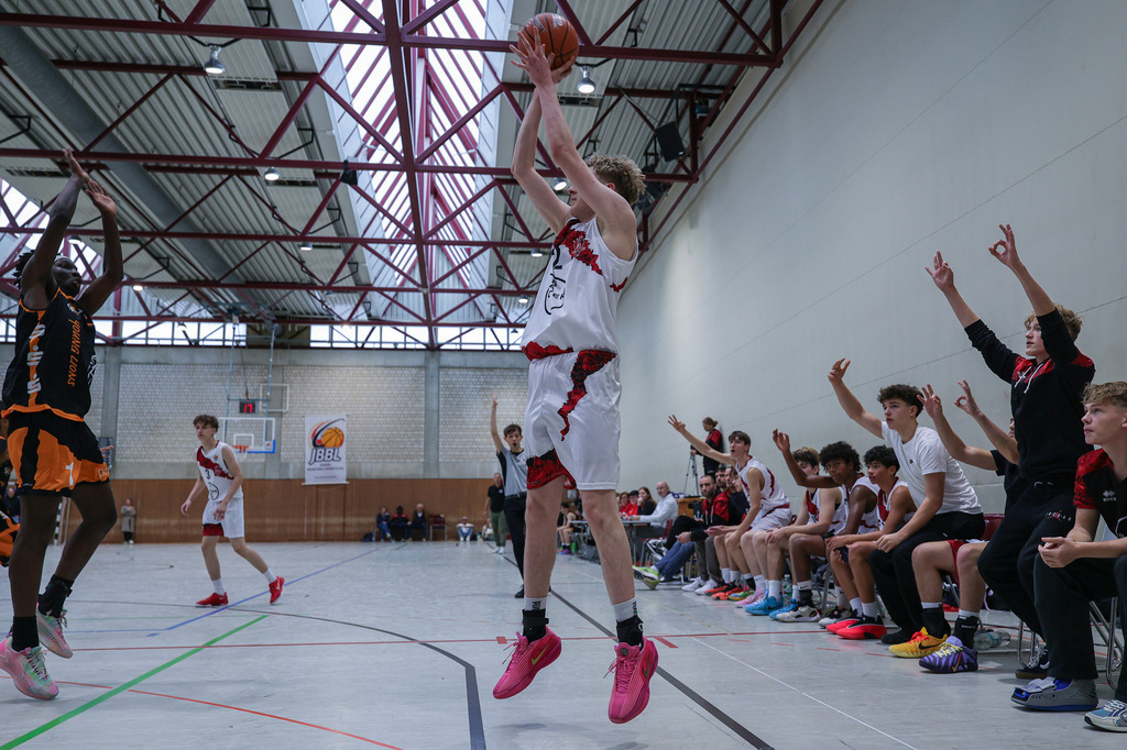 JBBL BAYER GIANTS vs Young Lions Wuppertal-75 | Fotos von Basketballspielen aus dem Raum NRW fotografiert von Gero Mueller-Laschet und Daniel Schaefer - Realisiert mit Pictrs.com