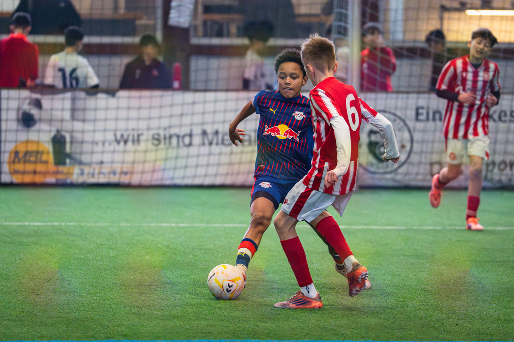 blr.pics-398 | Professionelle Fußball- und Sportfotografie. Spielbilder online ansehen und kaufen – Einzelbilder oder komplette Galerien in hoher Qualität. - Realisiert mit Pictrs.com