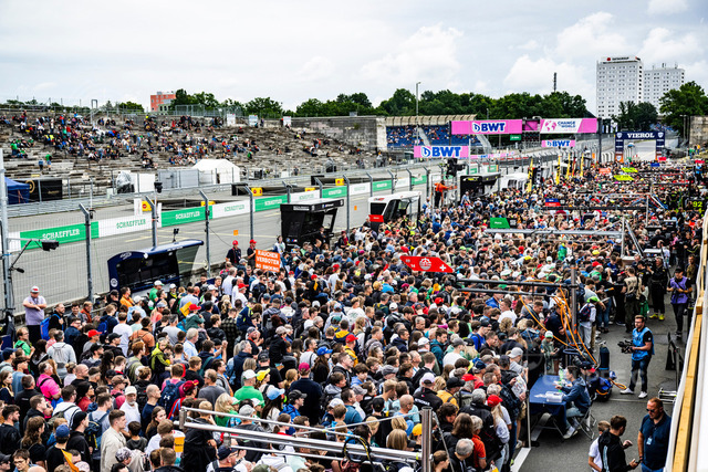 DTM424_070711193704649MC | DTM, 7. + 8. Rennen Norisring 2024 - Foto: Gruppe C Photography - Realisiert mit Pictrs.com