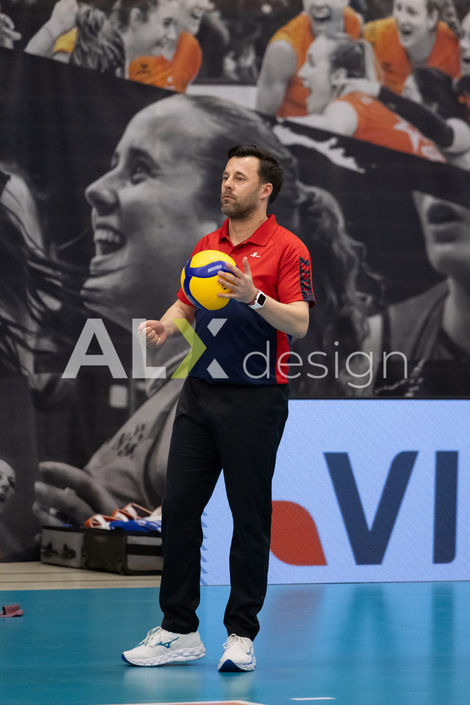 Volleyball I Frauen I Saison 2025-2026 I Volleyball NLA | Women I  Playoffs Finals 1/5 I viteos NUC - VC Kanti Schaffhausen I 06.04.2026 | Nicki Neubauer - Realisiert mit Pictrs.com