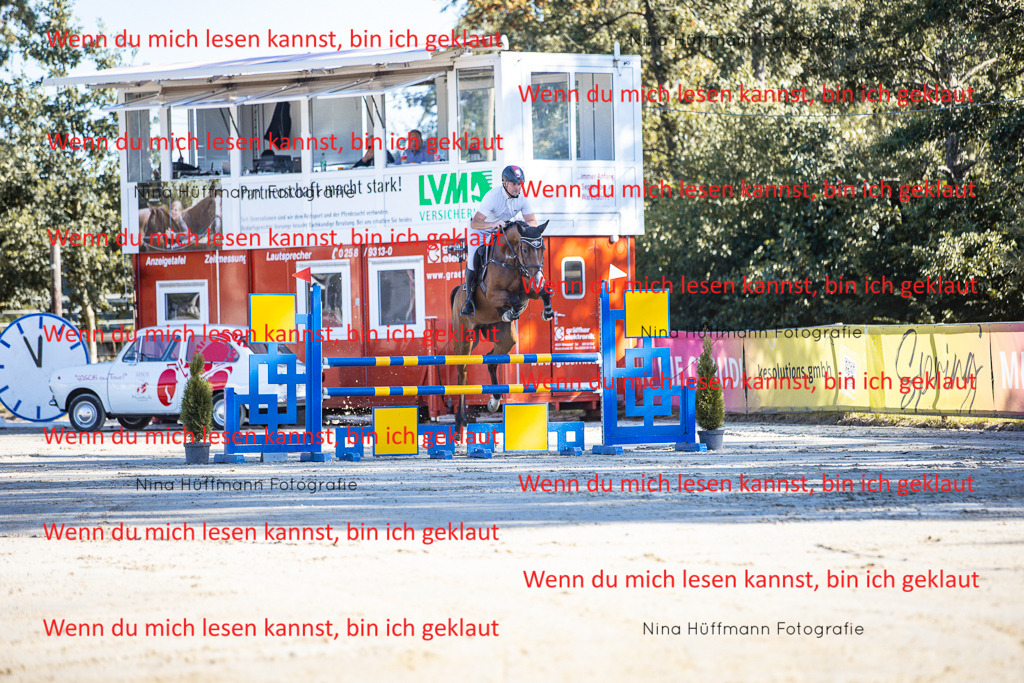 BK1A5962 | Turnierbilder Turnierfotos Nina Hüffmann Turnierfotografie Pferdefotografie Tierzeichnung Haustierzeichnung Pferdezeichnung Hundezeichnung Videograf  - Realisiert mit Pictrs.com