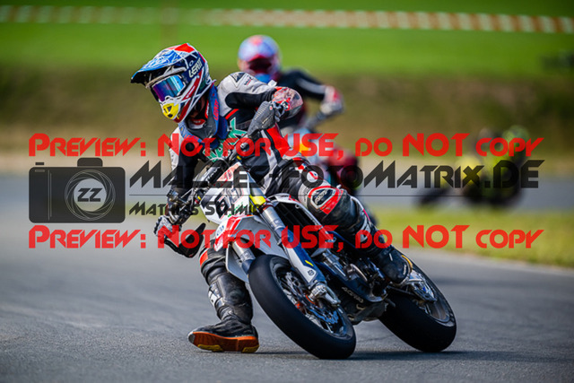 MaZZes_FotoMatrix_220904_8089 | S2