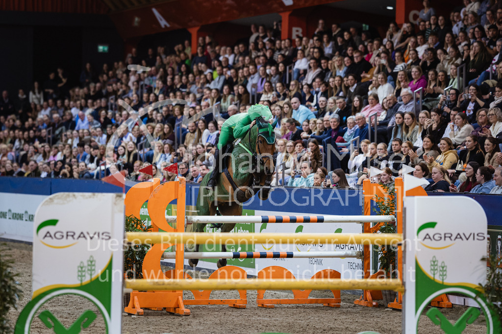 240113_Münster_Kostümspringen-360 | Deine schönsten Turniermomente als professionelle Fotos! Entdecke hochwertige Pferdesport-Fotografie im Online-Shop. Jetzt Fotos finden & bestellen!