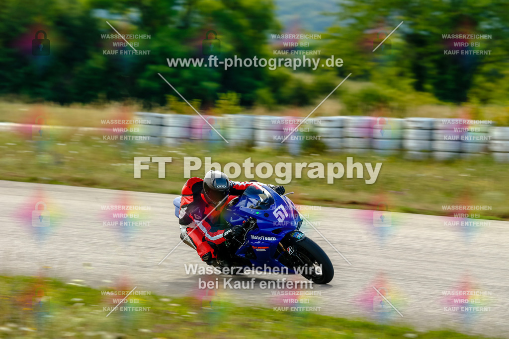 Chambley Juli-0144 | Hier findet Ihr Bilder von Touristenfahrten auf der Nürburgring Nordschleife oder von anderen Veranstaltungen die ich besucht habe. Viel Spass beim Durch Schauen 