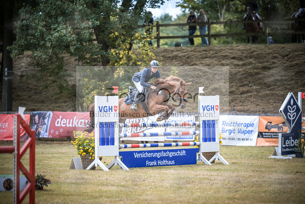 DOS_0178 | Entdecke hochwertige Reitturnierfotos von Foto Oger. Professionell, emotional und authentisch – jetzt Lieblingsmomente im Shop bestellen. - Realisiert mit Pictrs.com