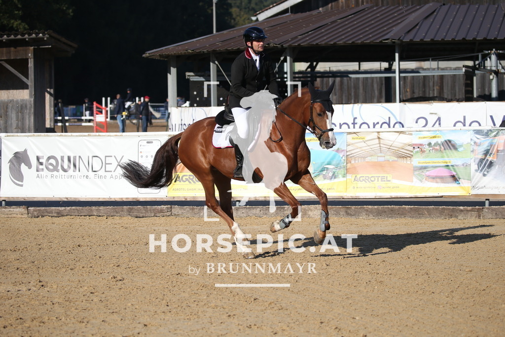 DL2Q1022 | Willkommen bei Brunnmayr - Design & Fotografie – Ihrem Spezialisten für Reitturniere und Pferdeveranstaltungen in Oberösterreich, Salzburg und Bayern! Seit über 17 Jahren sind wir leidenschaftlich dabei.