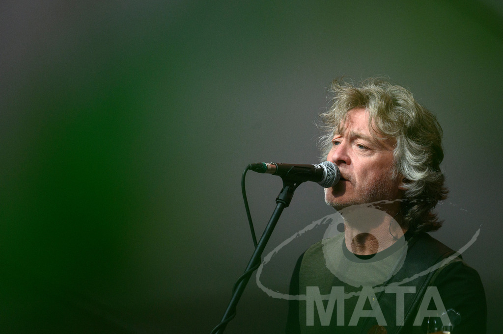 _DWA2671-2 | Craig Fletcher von John Lees' Barclay James Harvest live bei einem Konzert in Serenadenhof Nürnberg, 01.07.2023 - Realisiert mit Pictrs.com