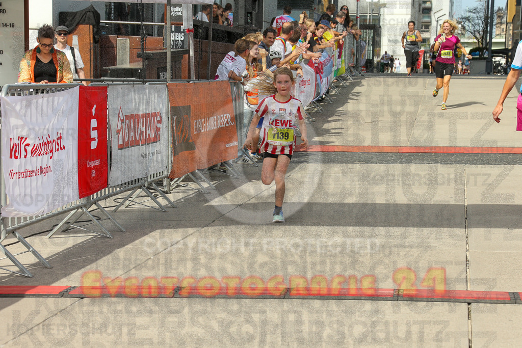 250920_1339_EX1_6094 | Sportfotografie im Rhein-Sieg Kreis, Köln, Bonn, NRW, Rheinland Pfalz, Hessen, etc. Unser Tätigkeitsfeld umfasst den Laufsport vom Volkslauf über den Marathon, Duathlon, Triathon bis zum Ultralauf wie Kölnpfad Ultra oder Schindertrail.