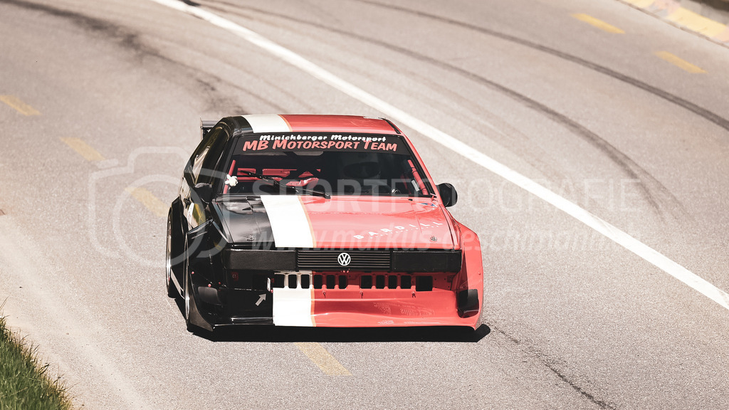 Lenzerheide Motor Classic - 3. Juni 2023 | Lenzerheide Motor Classic, 3. Juni 2023. 
Instagram: @lenzerheidemotorclassics / @acs.ch
Bild: Sportfotografie Markus Aeschimann | www.markus-aeschimann.ch - Realisiert mit Pictrs.com