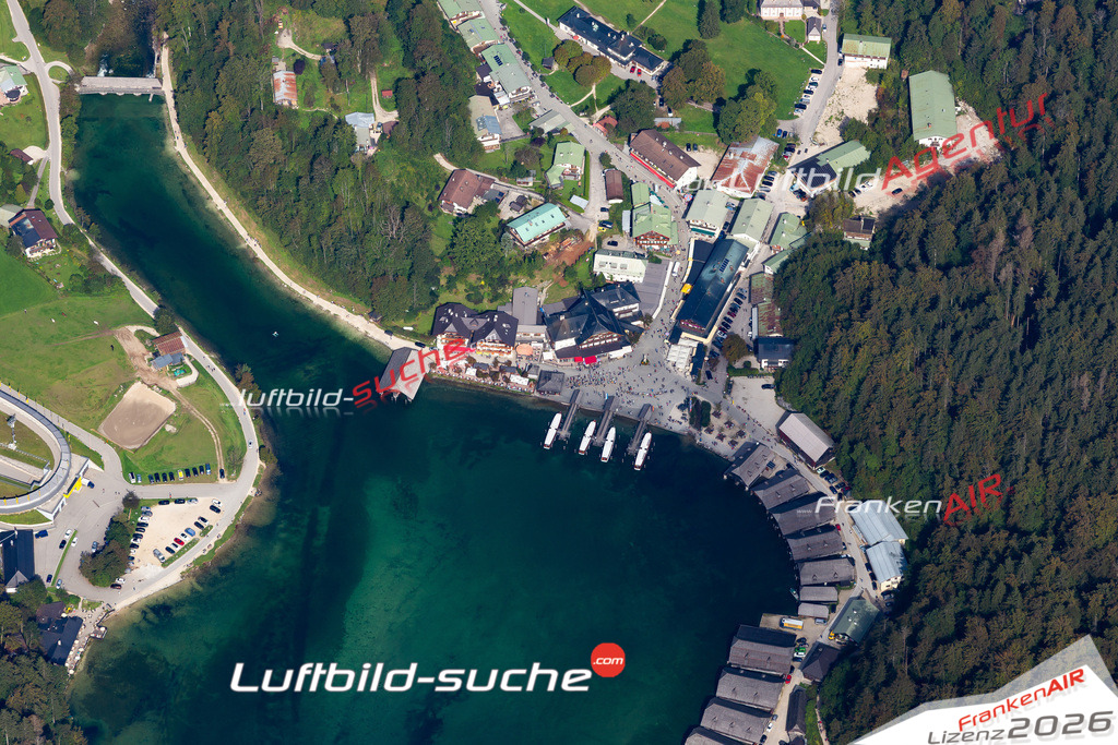 Die Luftbildaufnahme Königssee - Königssee wurde 2020 mittels Flugzeug (keine Drohne) erstellt. Perfekte Schärfe und Druck- Ergebnisse- Garantiert!