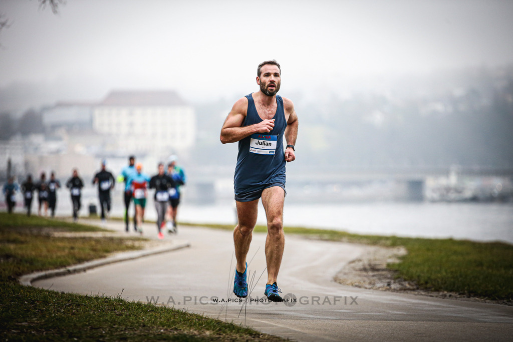 ..... | Linz, AUSTRIA,14. Dezember 25, ALOHA WINTERLAUF DEZEMBER 25 , Image shows: Photo: WAPICS / Andreas Willdoner