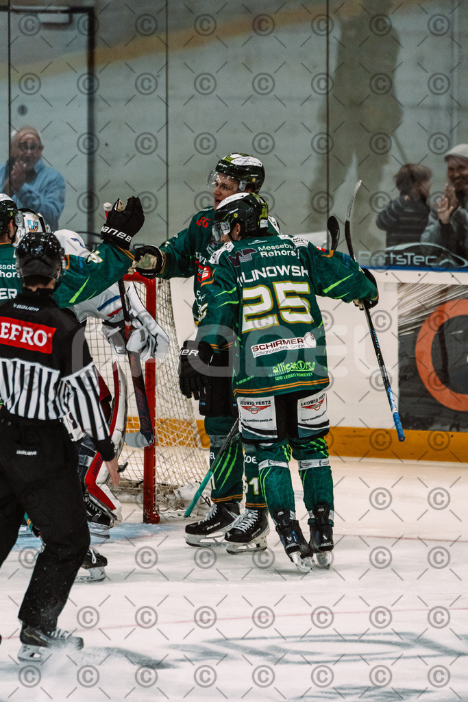 Alligators_vs_Selb_13_09_2026-51 | Die Fotogalerie von Daddel: professionelle Bilder von Sport, Events und Unternehmen aus Franken. Jetzt Galerien durchstöbern und Lieblingsfotos bestellen. - Realisiert mit Pictrs.com