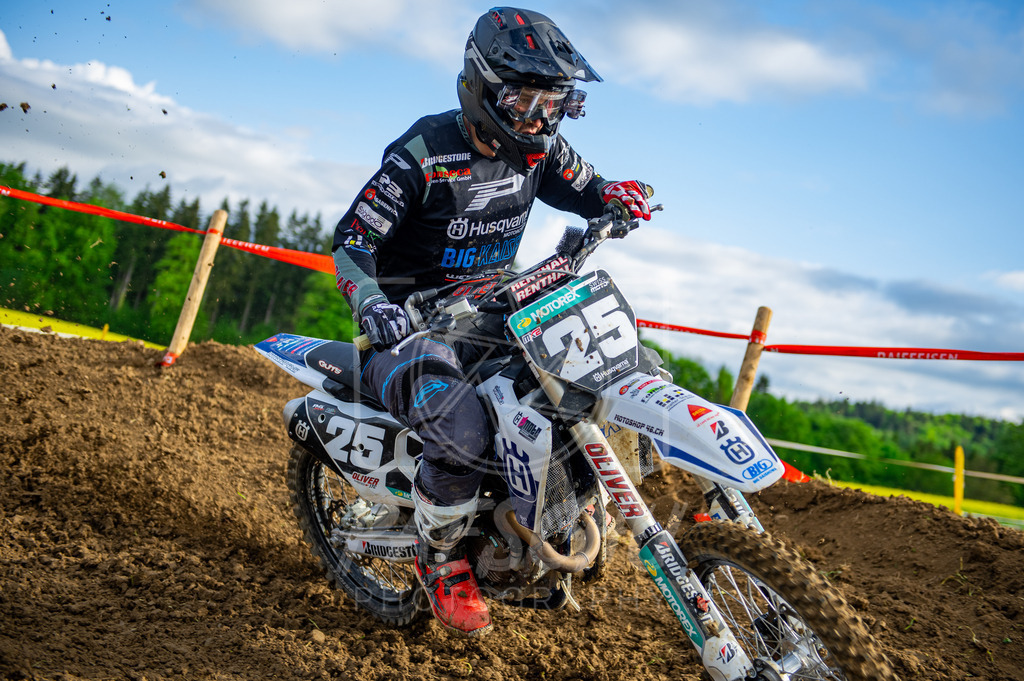 PRS (150) | Paeschuphoto Shop - Wer nicht sucht der auch nicht findet.Ob Motocrossbilder oder von einem besuchtem Spiel, Hauptsache Action. - Realisiert mit Pictrs.com