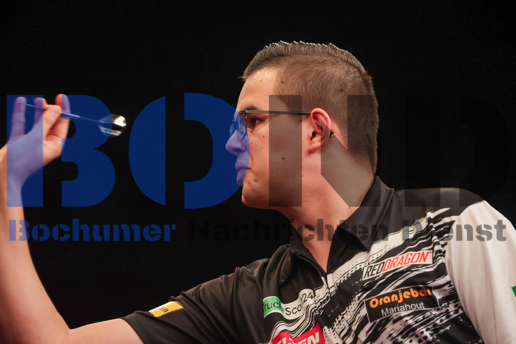  28.10.2023 - 
 | Sebastian Sendlak / Bochumer Nachrichtendienst (BOND) - PDC European Darts Championship: Achtelfinale - Realisiert mit Pictrs.com