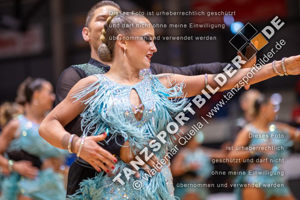 20260328-01141 | Hier finden Sie Tanz Bilder vom Latein und Standard Formationen tanzen. Sportbilder vom Tanzsport. Schöne Fotos und von Weltmeisterschaft, Europameisterschaft, Bundesliga, Regionalliga, Oberliga und Landesliga sowie von GOC Stuttgart, DanceComp, WM Bremen