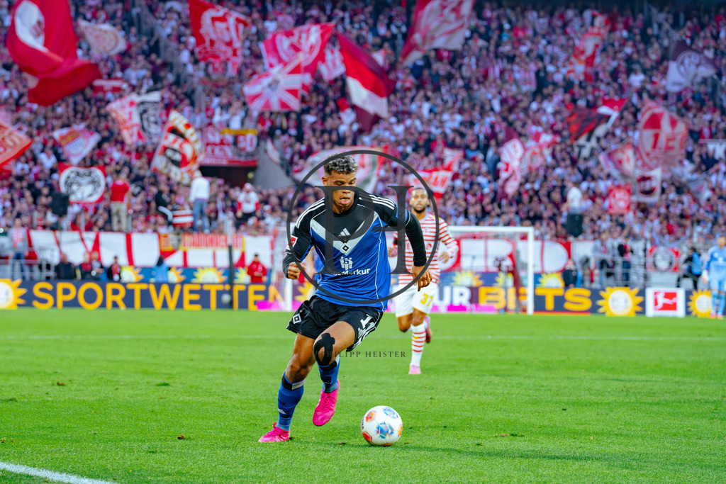 Spieltag 9 Köln - HSV_Sc-140 | Philipp-Heist - Realisiert mit Pictrs.com