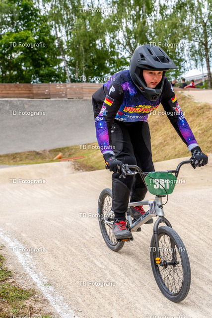 BayBMX2026-05242 | Fotogalerie von Thomas Dettweiler mit Eventbildern und lizenzfreien Fotos. Perfekt als Wandbild, für Büro, Website oder private Nutzung. - Realisiert mit Pictrs.com