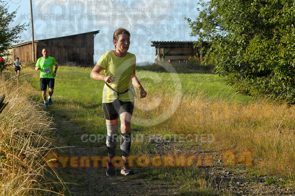 250801_1925_EV4_8643 | Sportfotografie im Rhein-Sieg Kreis, Köln, Bonn, NRW, Rheinland Pfalz, Hessen, etc. Unser Tätigkeitsfeld umfasst den Laufsport vom Volkslauf über den Marathon, Duathlon, Triathon bis zum Ultralauf wie Kölnpfad Ultra oder Schindertrail.