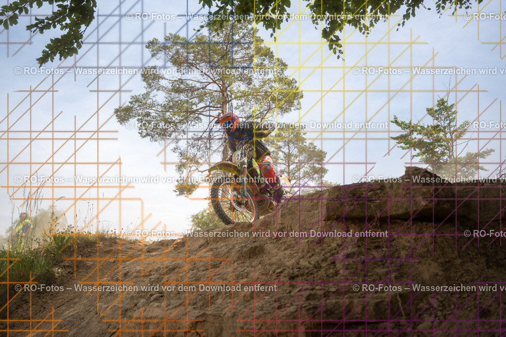 Niederwürzbach 2 Lauf-614 | Sportfotografie von RO-Fotos: Motorsport, Motocross, Enduro, Laufveranstaltungen und Triathlon. Professionelle Fotos von Sportlern und Events. - Realisiert mit Pictrs.com