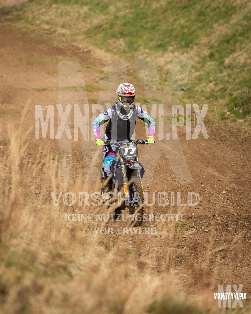 866A0836 | mxndyyvipix