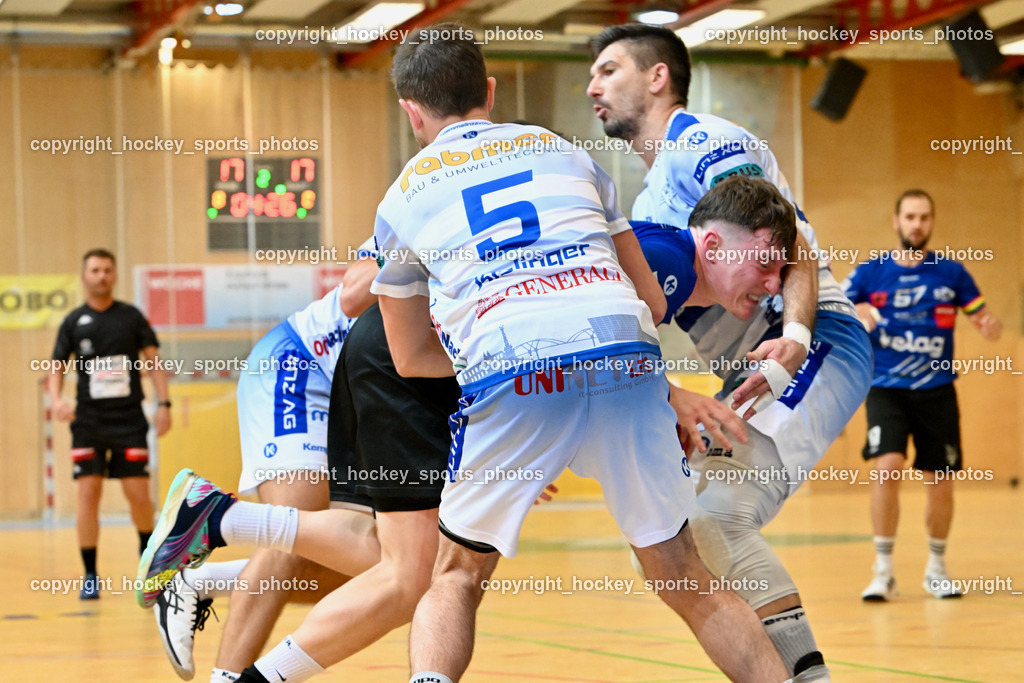 SC Ferlach vs. HC Linz AG 11.10.2023 | #5 KISLINGER Christian HC LINZ, #17 PAVLOV Hari SC Ferlach, #39 HAMZIC Arnad HC LINZ, SC Ferlach vs. HC Linz AG 11.10.2023, SC Ferlach vs. HC Linz AG am 11.10.2023 in Ferlach (Ballspielhalle Ferlach), Austria, (Photo by Bernd Stefan)