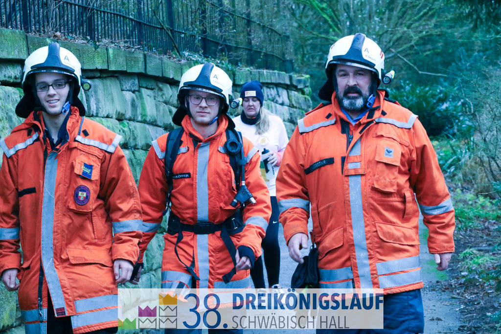 5km Roewisch Wohnbau Cup | 3 Koenigslauf 2024 5km Roewisch Wohnbau Cup - Realisiert mit Pictrs.com