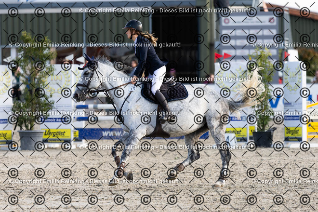 CL5A2631 | Emilia Reinking Fotografie - Realisiert mit Pictrs.com