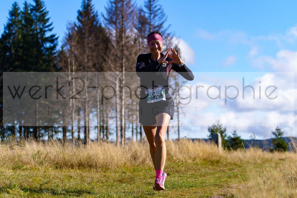 Herbstlauf 2024 | Rennsteig-Herbstlauf von Neuhaus am Rennweg nach Masserberg am 6. Oktober 2024
