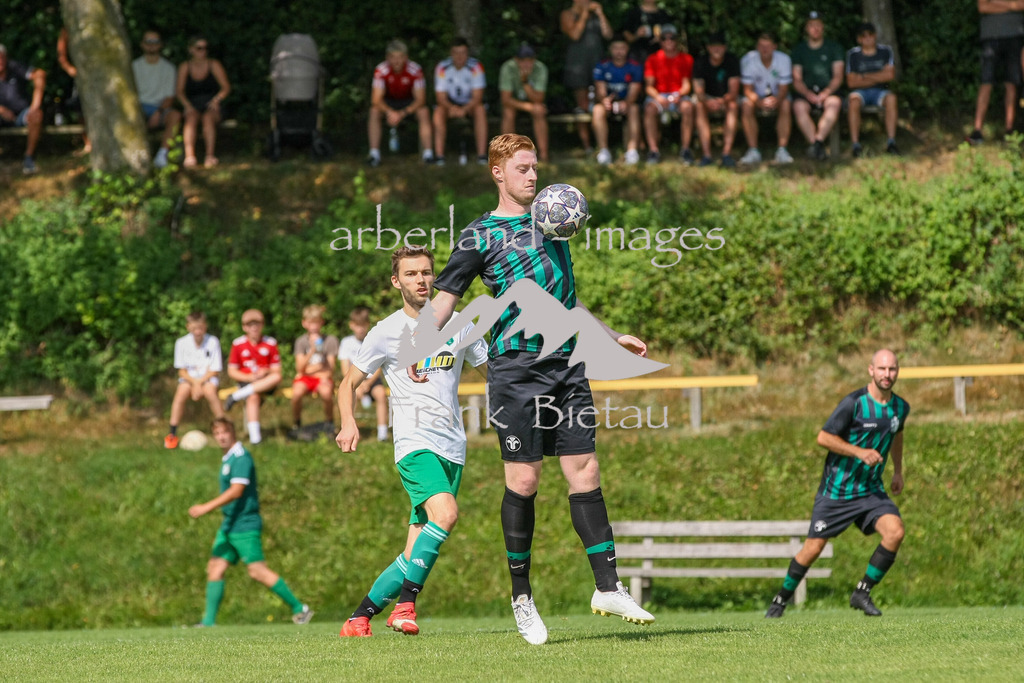 993T5005 | Medien- Sport- Entertainmentfotos