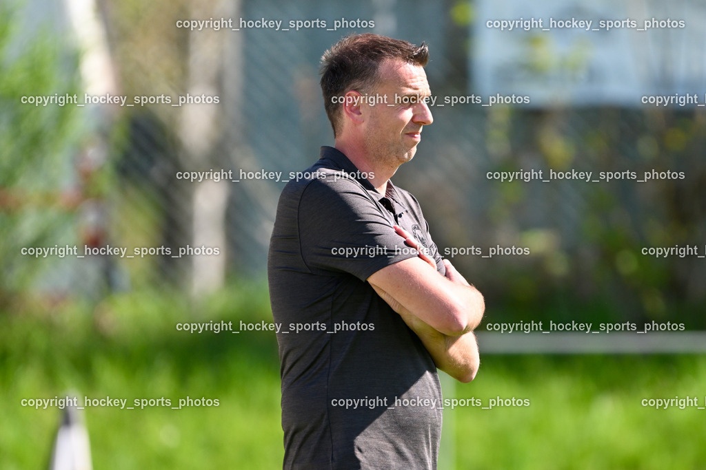 SC Magdalen vs. FC Faakersee | Headcoach FC Faakersee Robert Samonig, SC Magdalen vs. FC Faakersee, SC Magdalen vs. FC Faakersee am 14.04.2024 in Villach (Sportplatz St. Magdalen), Austria, (Photo by Bernd Stefan)