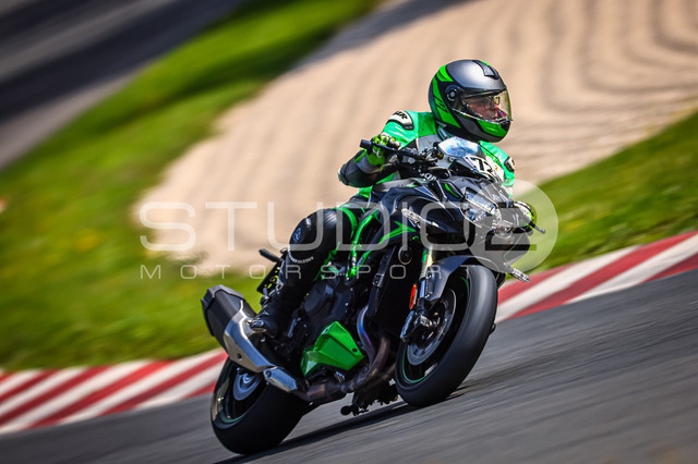 0072-240812_SB-038_72 | Deine Full-Service-Agentur für ✔️Videoproduktionen und ✔️Motorsportfotografie Jetzt Angebot anfragen!