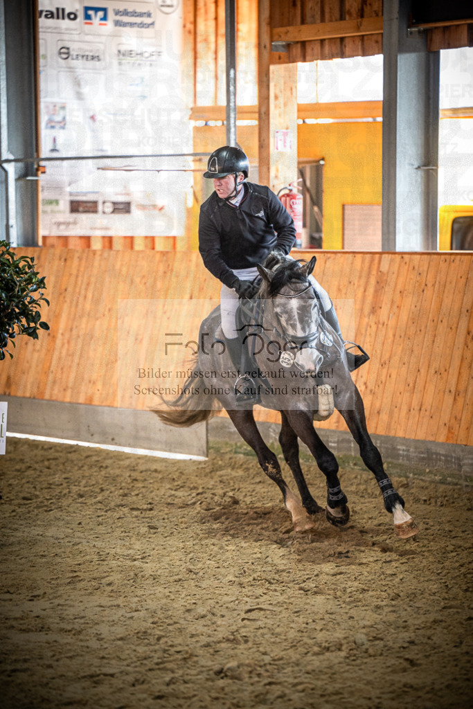 DOS_1836 | Entdecke hochwertige Reitturnierfotos von Foto Oger. Professionell, emotional und authentisch – jetzt Lieblingsmomente im Shop bestellen.Deutschlandweite Turnierfotografie. - Realisiert mit Pictrs.com