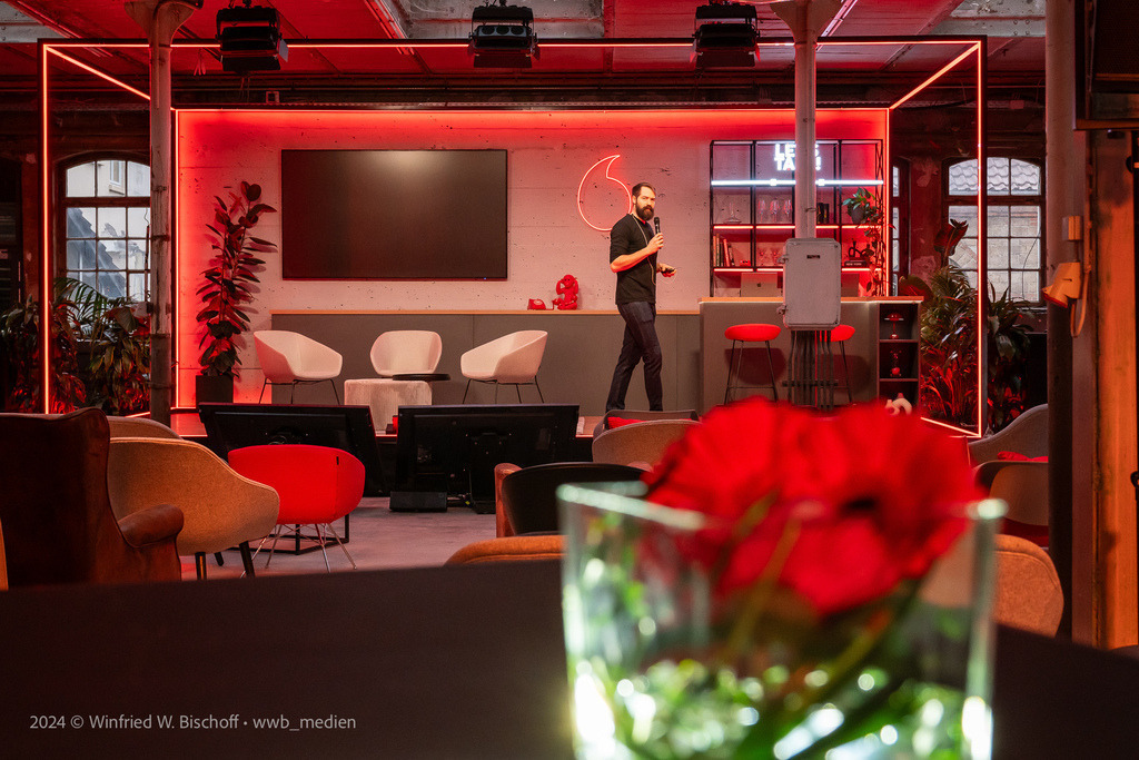 wwb_1895 | <Fotografie> <Video> <Film> <Winfried Bischoff> - Realisiert mit Pictrs.com