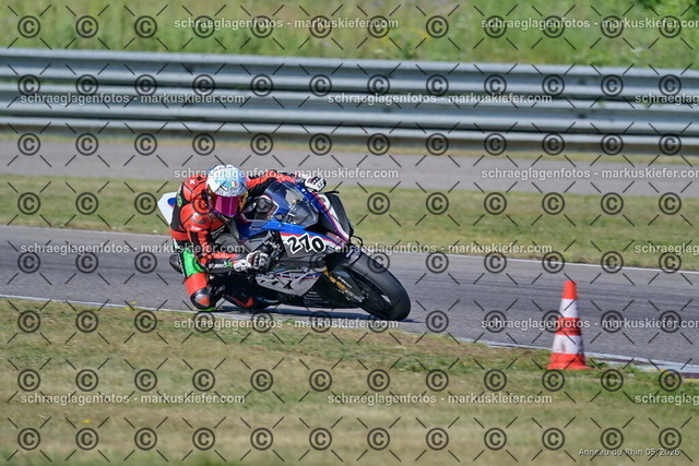 26BT02-0146 | markuskiefer.com - Realisiert mit Pictrs.com