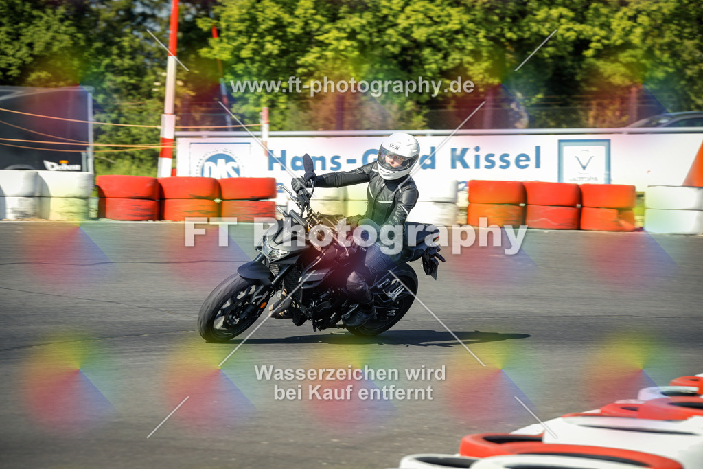 OBK_Mai_Martina_Markus-10287 | Hier findet Ihr Bilder von Touristenfahrten auf der Nürburgring Nordschleife oder von anderen Veranstaltungen die ich besucht habe. Viel Spass beim Durch Schauen 