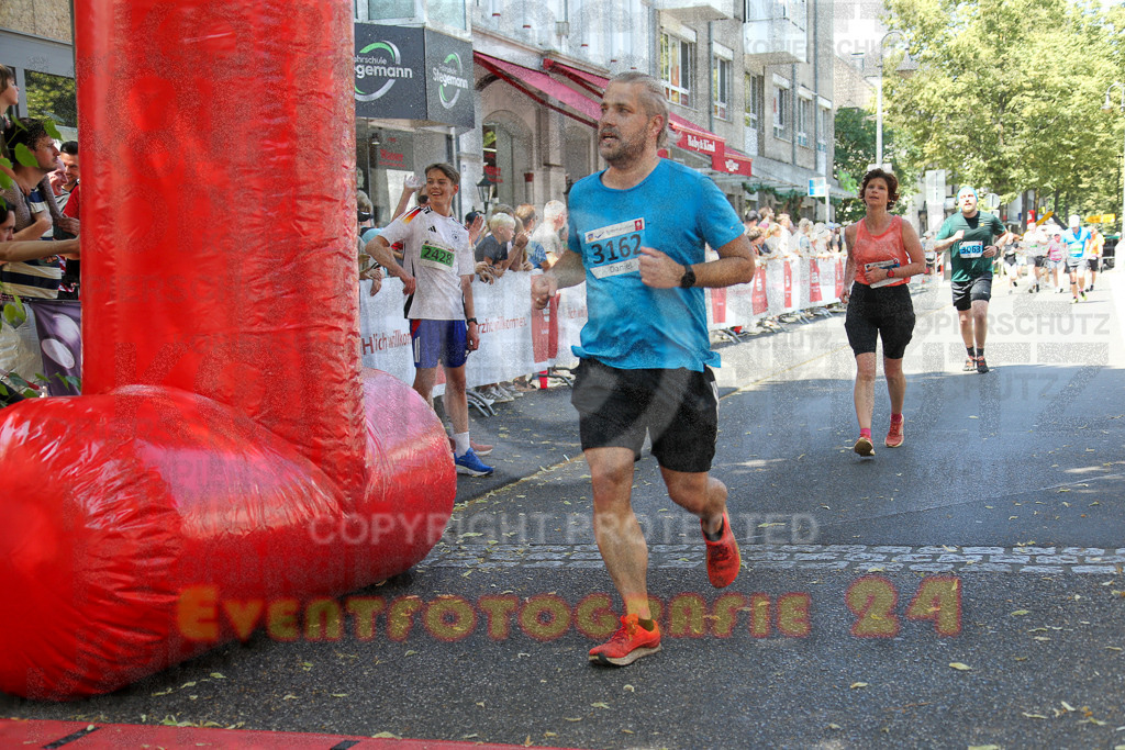 250621_1217_EX1_5503 | Sportfotografie im Rhein-Sieg Kreis, Köln, Bonn, NRW, Rheinland Pfalz, Hessen, etc. Unser Tätigkeitsfeld umfasst den Laufsport vom Volkslauf über den Marathon, Duathlon, Triathon bis zum Ultralauf wie Kölnpfad Ultra oder Schindertrail.