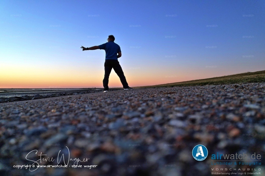 Landgewinnung & Küstenschutz in Nordfriesland | Entdecken Sie atemberaubende Luftbilder und Fotografien auf airwatch.de - Tauchen Sie ein in eine Welt voller faszinierender Aufnahmen aus der Vogelperspektive.