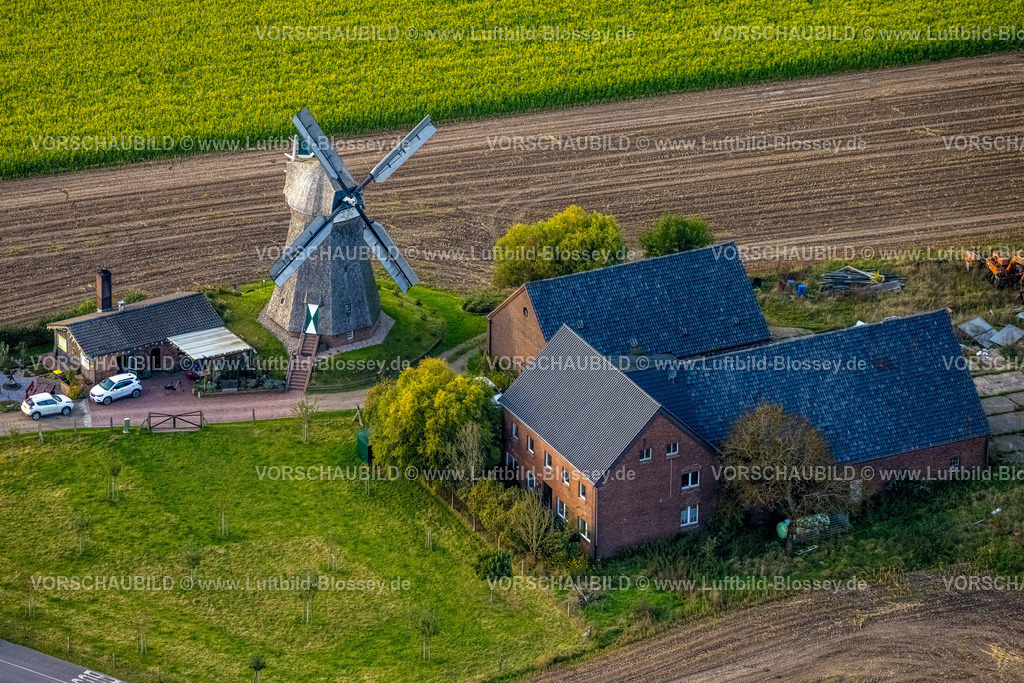 Kranenburg241014826 | Luftbild, Alte Mühle Donsbrüggen Mühlen-Museum e.V., Mehrer Straße, Donsbrüggen, Kleve, Niederrhein, Nordrhein-Westfalen, Deutschland